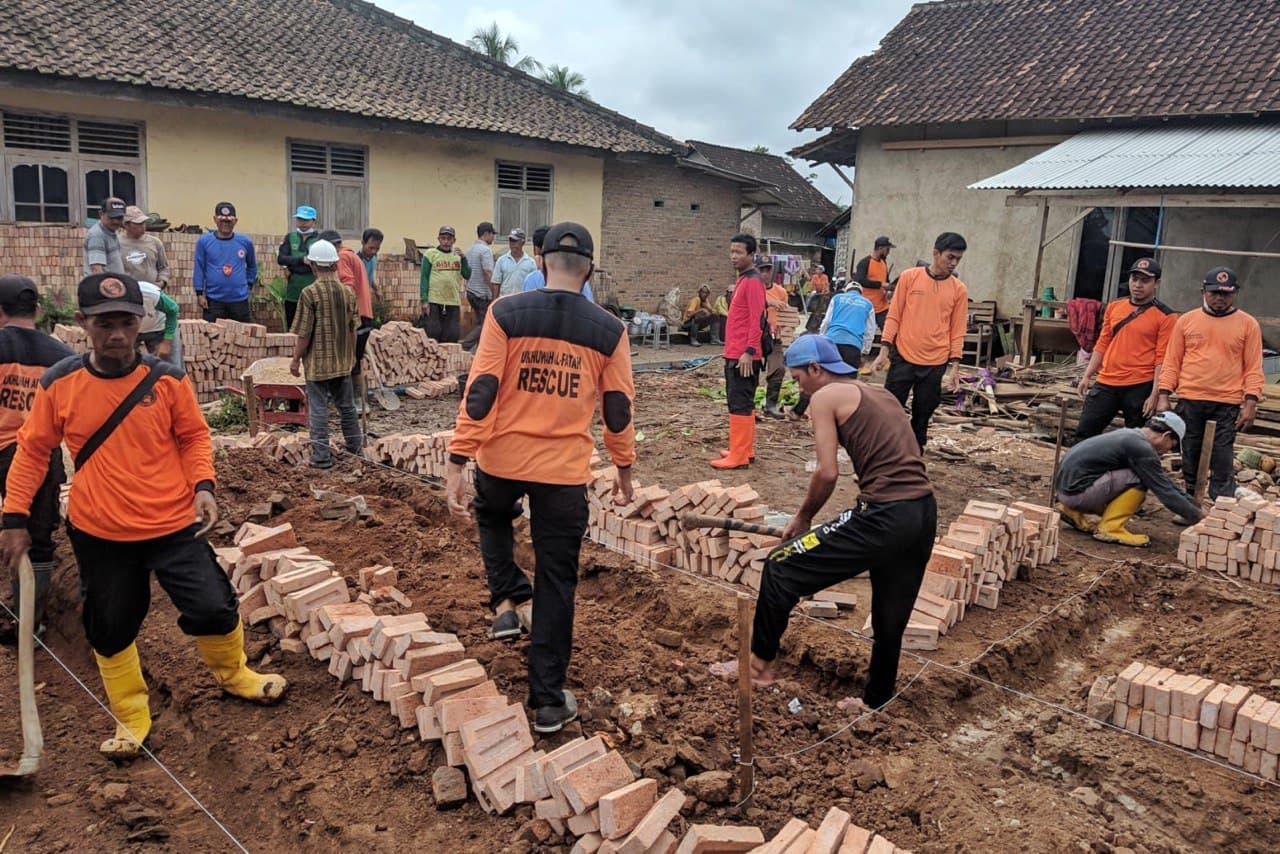 Relawan UAR Pringsewu