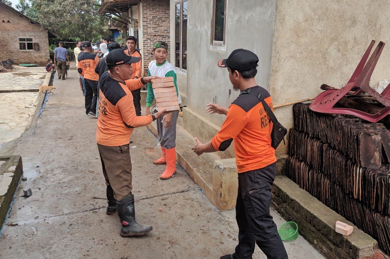 Relawan UAR Pringsewu