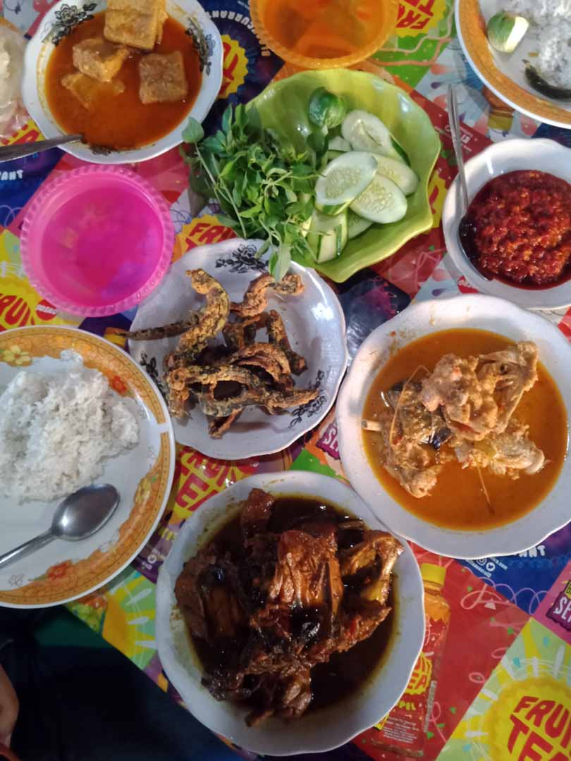 Menu Warung Makan Bu Gundil